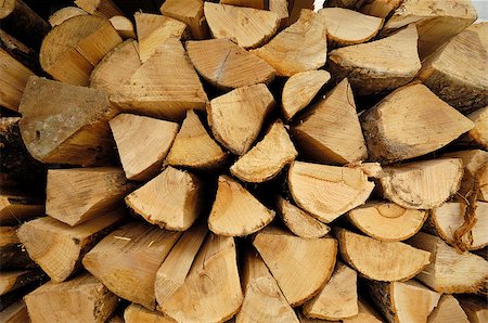 simsearch:400-06797086,k - Stack of chopped fire wood Stock Photo - Budget Royalty-Free & Subscription, Code: 400-07319157