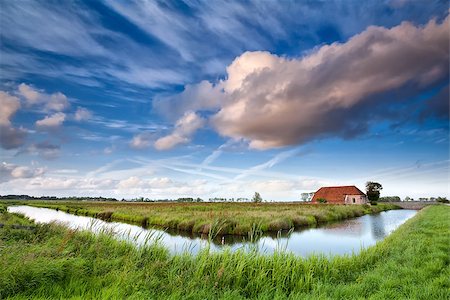 simsearch:400-06875459,k - charming farmhouse and dramatic sky before sunset Stock Photo - Budget Royalty-Free & Subscription, Code: 400-07319640