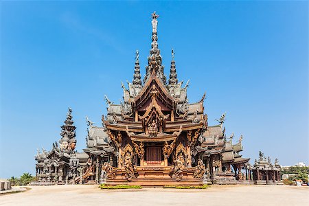 pattaya - The Wood Sanctuary of Truth in Pattaya, Chonburi, Thailand Foto de stock - Super Valor sin royalties y Suscripción, Código: 400-07310017
