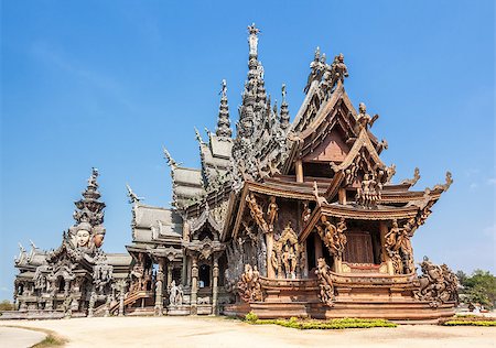 pattaya - The Wood Sanctuary of Truth in Pattaya, Chonburi, Thailand Foto de stock - Super Valor sin royalties y Suscripción, Código: 400-07310018