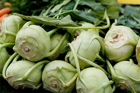 simsearch:400-04812261,k - fresh green kohlrabi cabbage on market macro outdoor in summer Photographie de stock - Aubaine LD & Abonnement, Code: 400-07312265