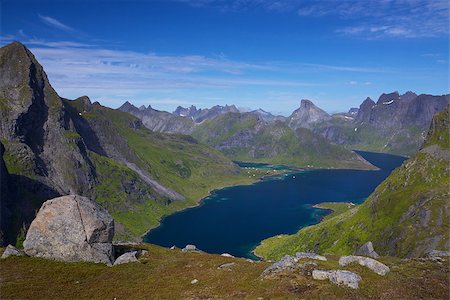 simsearch:400-06946273,k - Scenic view of fjord on Lofoten Islands in Norway with dramatic mountain peaks towering above the sea Photographie de stock - Aubaine LD & Abonnement, Code: 400-07313809