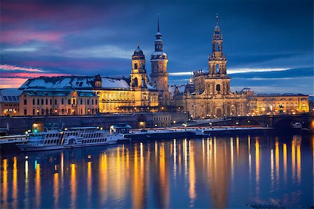 simsearch:400-08777411,k - Image of Dresden, Germany during twilight blue hour with Elbe River in the foreground. Stock Photo - Budget Royalty-Free & Subscription, Code: 400-07324935