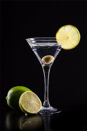simsearch:400-06409646,k - modern fresh coctail on the black background Stock Photo - Budget Royalty-Free & Subscription, Code: 400-07325952