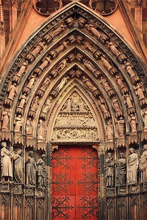 simsearch:400-05355685,k - cathedral of Notre-Dame at Strasbourg, France Fotografie stock - Microstock e Abbonamento, Codice: 400-07326133