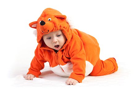 simsearch:400-07329323,k - Baby boy in fox costume looking down with surprise over white Foto de stock - Royalty-Free Super Valor e Assinatura, Número: 400-07326174