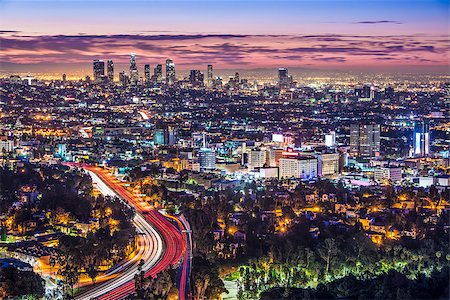 downtown los angeles skyline - Los Angeles, California, USA early morning downtown cityscape. Photographie de stock - Aubaine LD & Abonnement, Code: 400-07328091