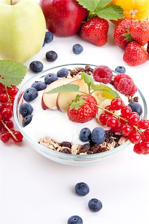 simsearch:400-04891088,k - deliscious healthy breakfast with flakes and fruits isolated on white background Stock Photo - Budget Royalty-Free & Subscription, Code: 400-07328588