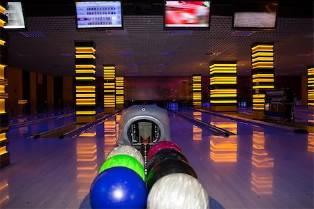 Colored balls in the bowling alley Stock Photo - Budget Royalty-Free & Subscription, Code: 400-07328745