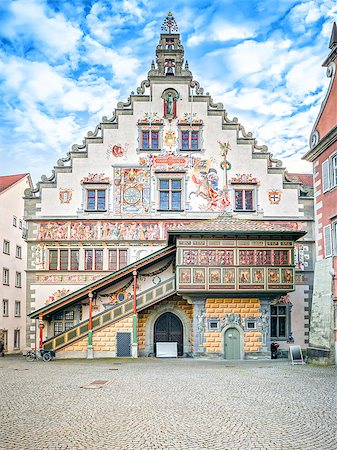 rathaus - A hdr image of the famous town hall in Lindau Germany Foto de stock - Super Valor sin royalties y Suscripción, Código: 400-07329760
