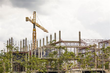 simsearch:400-09096995,k - Construction crane and building in construction site Photographie de stock - Aubaine LD & Abonnement, Code: 400-07329894