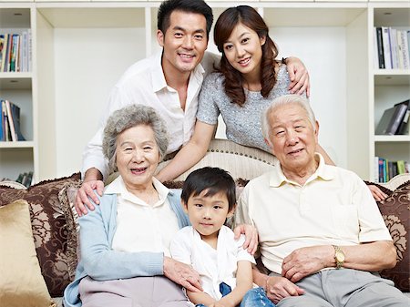 simsearch:400-04777300,k - portrait of a three-generation asian family. Stock Photo - Budget Royalty-Free & Subscription, Code: 400-07320449