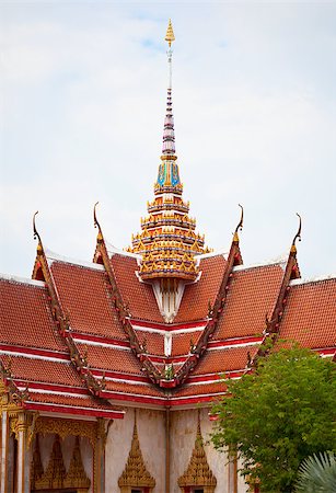 simsearch:400-05746473,k - Detail of the facade of an old Buddhist temple. Thailand, wat Chalong. Foto de stock - Super Valor sin royalties y Suscripción, Código: 400-07320860