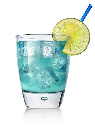 simsearch:400-04522626,k - Blue cocktail with lime isolated on white Photographie de stock - Aubaine LD & Abonnement, Code: 400-07321939