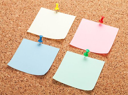 simsearch:400-06178164,k - Blank postit notes on cork wood notice board Stock Photo - Budget Royalty-Free & Subscription, Code: 400-07323833