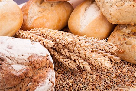 simsearch:400-07414812,k - tasty fresh baked bread bun baguette natural food detal background Foto de stock - Super Valor sin royalties y Suscripción, Código: 400-07323938