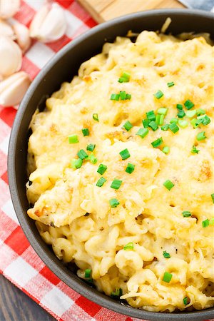 Delicious baked macaroni and cheese with scallion Stock Photo - Budget Royalty-Free & Subscription, Code: 400-07330496