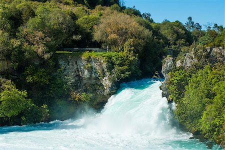 simsearch:400-07756743,k - Huka Falls on Waikato River, New Zealand Foto de stock - Super Valor sin royalties y Suscripción, Código: 400-07406108