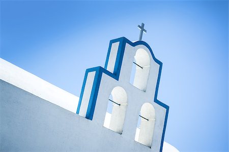 simsearch:400-07036808,k - An image of a nice Santorini church Foto de stock - Royalty-Free Super Valor e Assinatura, Número: 400-07409290