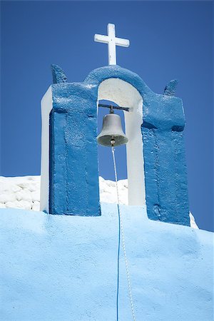 simsearch:400-07036808,k - An image of a nice church bell at Santorini Greece Foto de stock - Royalty-Free Super Valor e Assinatura, Número: 400-07409619