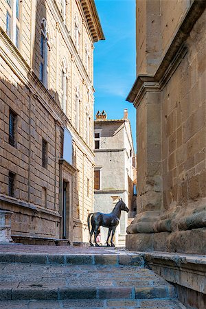 simsearch:400-07212378,k - Houses in Pienza in Tuscany, Italia, Europe Foto de stock - Royalty-Free Super Valor e Assinatura, Número: 400-07415187