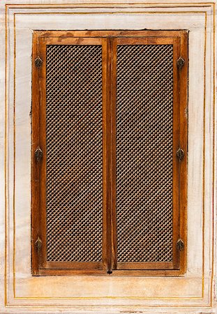 Turkish Window Screen from Ottoman Era Building Foto de stock - Super Valor sin royalties y Suscripción, Código: 400-07410123