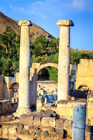 Ancient city of Beit She'an in Israel Stockbilder - Microstock & Abonnement, Bildnummer: 400-07413065