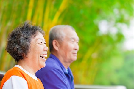 happy asian seniors in the park Stock Photo - Budget Royalty-Free & Subscription, Code: 400-07425913