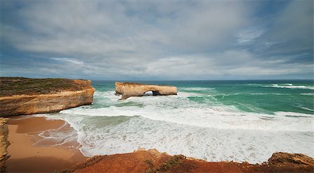 simsearch:400-08888052,k - Famous rocks London Bridge in the storm weather,Great Ocean Road, Australia Stock Photo - Budget Royalty-Free & Subscription, Code: 400-07427605