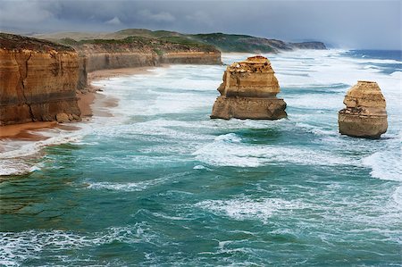 simsearch:400-07406095,k - The Twelve Apostles in the storm weather, along the Great Ocean Road, Australia Foto de stock - Super Valor sin royalties y Suscripción, Código: 400-07427608