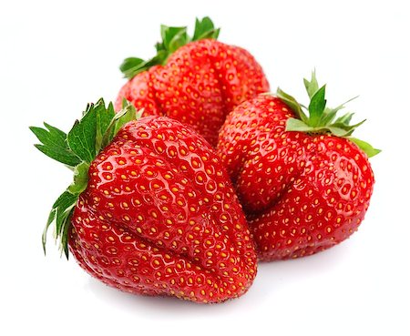 simsearch:400-07101870,k - Ripe strawberry on white background Stockbilder - Microstock & Abonnement, Bildnummer: 400-07427765