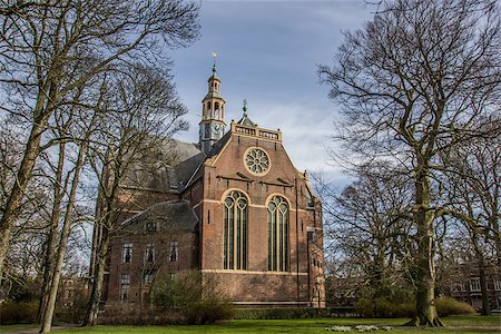 simsearch:400-08432432,k - Nieuwe kerk church in the center of Groningen, Netherlands Fotografie stock - Microstock e Abbonamento, Codice: 400-07427905