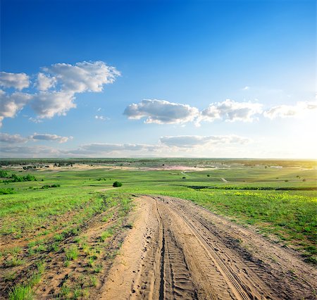 simsearch:400-06867510,k - Beautiful morning sun over the country road Stock Photo - Budget Royalty-Free & Subscription, Code: 400-07429841