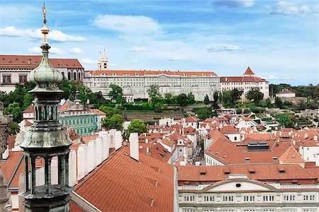 simsearch:400-07210970,k - Prague Castle from the Saint Nicolas Church Stock Photo - Budget Royalty-Free & Subscription, Code: 400-07420258