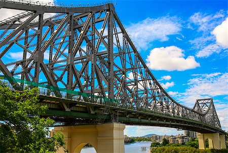 The longest Cantilever bridge in Australia, built away from city centre. Foto de stock - Super Valor sin royalties y Suscripción, Código: 400-07421966