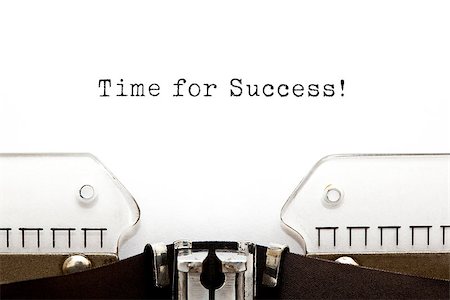 simsearch:400-06569612,k - Time For Success printed on an old typewriter. Photographie de stock - Aubaine LD & Abonnement, Code: 400-07422766
