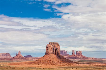 simsearch:400-05361560,k - Complementary colours blue and orange in this iconic view of Monument Valley, USA Photographie de stock - Aubaine LD & Abonnement, Code: 400-07479809