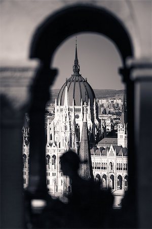 simsearch:400-07472830,k - View of Hungarian Parliament Building with customers at Buda Castle restaurant, Budapest, Hungary Stock Photo - Budget Royalty-Free & Subscription, Code: 400-07472832