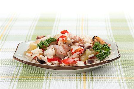 simsearch:400-07479107,k - Rice with Seafood and vegetables Stock Photo - Budget Royalty-Free & Subscription, Code: 400-07472903