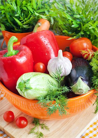 simsearch:400-07479107,k - Fresh vegetables (ratatouille ingredients) in  bowl on table Stock Photo - Budget Royalty-Free & Subscription, Code: 400-07485779