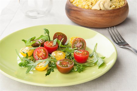 simsearch:400-07485939,k - fresh vegetable salad on a plate Stock Photo - Budget Royalty-Free & Subscription, Code: 400-07485946