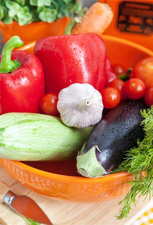 simsearch:400-07479107,k - Fresh vegetables (ratatouille ingredients) in  bowl on table Stock Photo - Budget Royalty-Free & Subscription, Code: 400-07480477