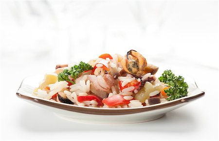 simsearch:400-09011310,k - Rice with Seafood and vegetables Fotografie stock - Microstock e Abbonamento, Codice: 400-07482234