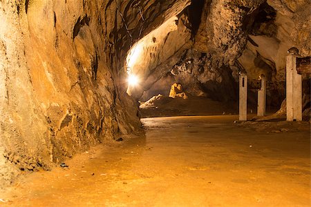 stalagmite - Tum Jung Cave in Vang Vieng, Lao Stock Photo - Budget Royalty-Free & Subscription, Code: 400-07482992