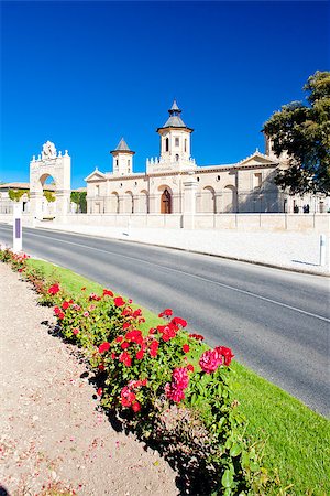 simsearch:400-07300370,k - Chateau Cos D'Estournel, Bordeaux Region, France Foto de stock - Super Valor sin royalties y Suscripción, Código: 400-07501716