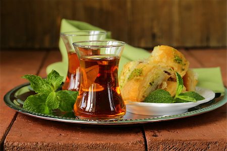 traditional Arabic Turkish tea served with fresh mint Stock Photo - Budget Royalty-Free & Subscription, Code: 400-07515720