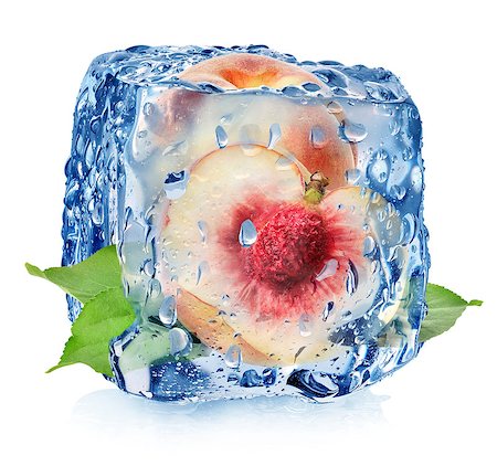 Juicy peach in ice cube with drops isolated on white Stockbilder - Microstock & Abonnement, Bildnummer: 400-07518926