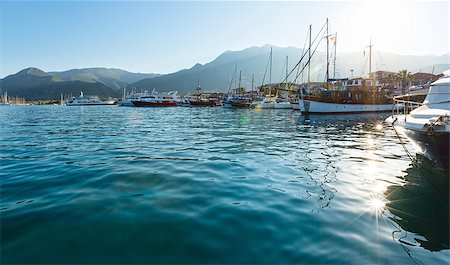 sailing beach - Excursion ships and tallships in bay (Nydri, Greece, Lefkada). Stock Photo - Budget Royalty-Free & Subscription, Code: 400-07519262