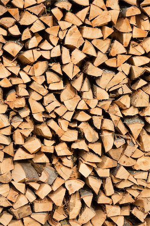 simsearch:400-06797086,k - Industrial size pile of split beech wood logs Stock Photo - Budget Royalty-Free & Subscription, Code: 400-07510104