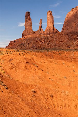 simsearch:400-05361560,k - Complementary colours blue and orange in this iconic view of Monument Valley, USA Photographie de stock - Aubaine LD & Abonnement, Code: 400-07511518